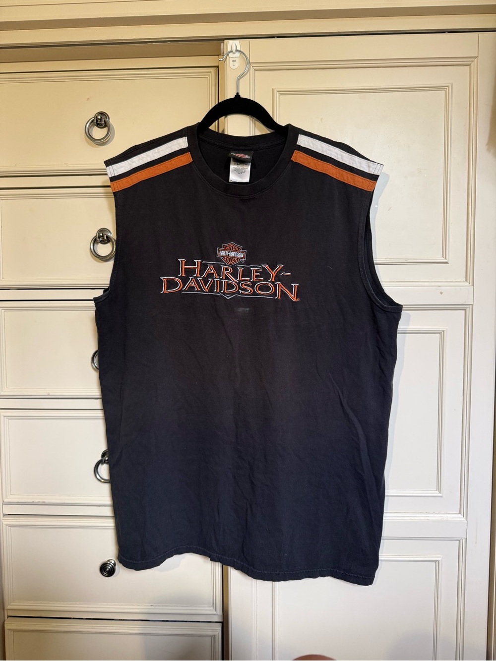 RARE Harley-Davidson Black Tank with Embroidered Logo - Picture 2 of 6